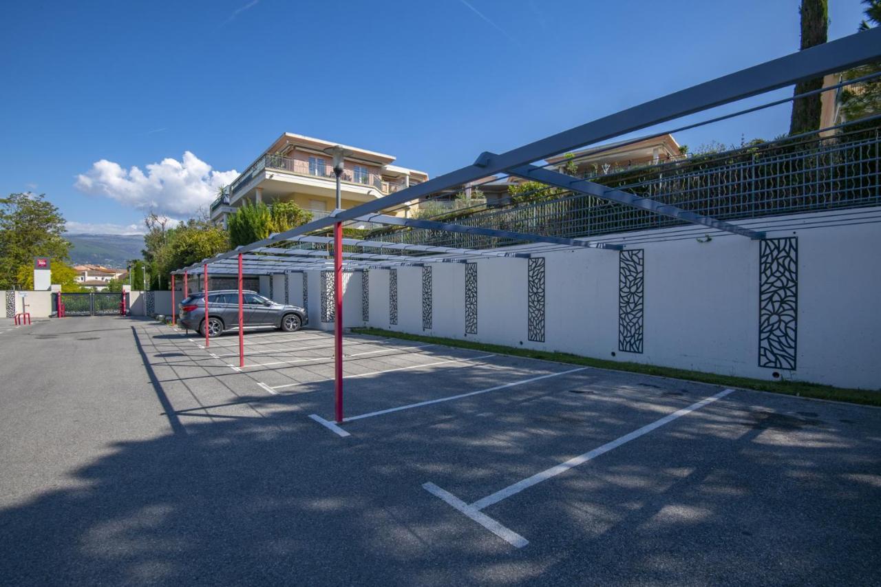 Ibis Cannes Mouans Sartoux Piscine Parking Gratuit Exterior photo